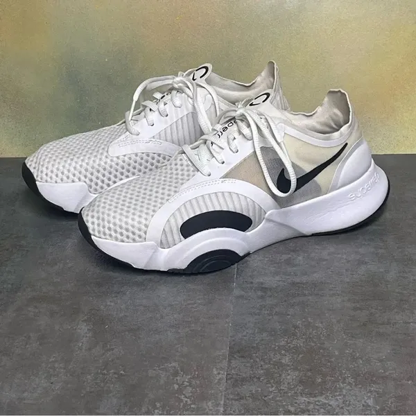 Nike Superrep Go Women's White Training Shoes Size 7.5 - Image 3