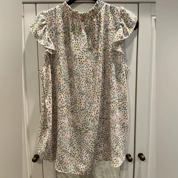 Loft Floral Print Women's Ruffle neck Top EUC Sz L white pink green yellow - Image 4