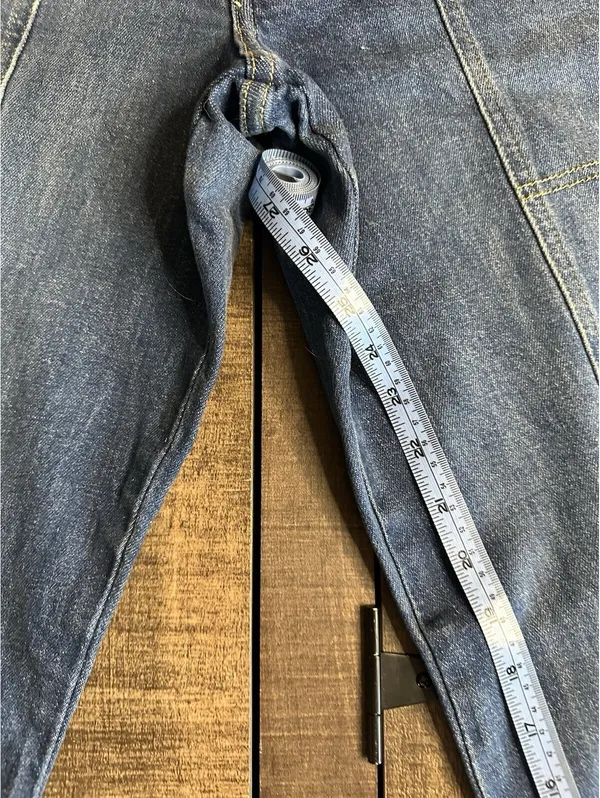 Old Navy O.G. Loose High-Rise Jeans Size 4 Woman - Image 15