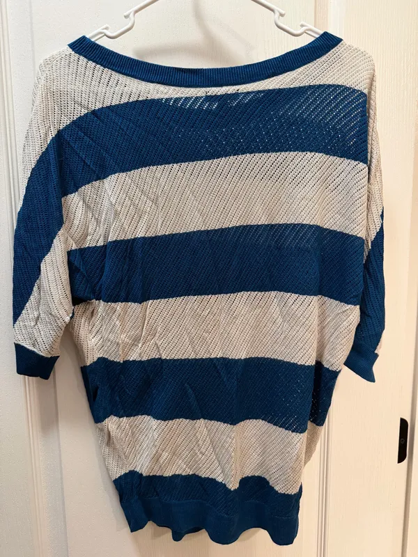 Express Women’s Top - Image 3