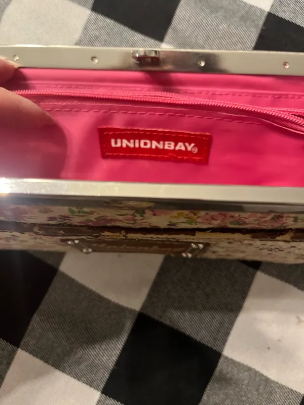 Unionbay Floral Wallet Wristlet - Image 5