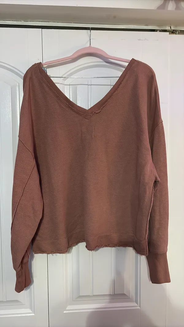 American Eagle Outfitters Off-The-Shoulder Sweater - Image 2