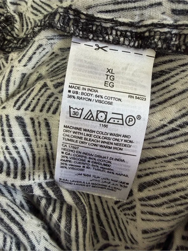 Old Navy Black & White Printed Cropped Jumpsuit - Image 10