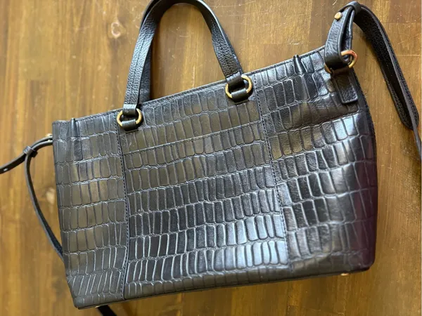 Radley London Eltham Mews Black Tote Handbag Crossbody Faux Croc Embossed Grab - Image 8