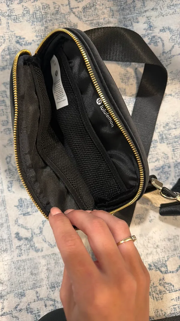 Lululemon Belt Bag - Image 3