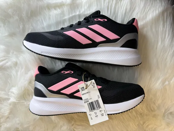 Women’s Nike Running Shoes Black White 6 - Image 3