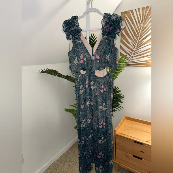 Elliatt kristen green floral‎ ruffle detail maxi cut out dress Small - Image 5