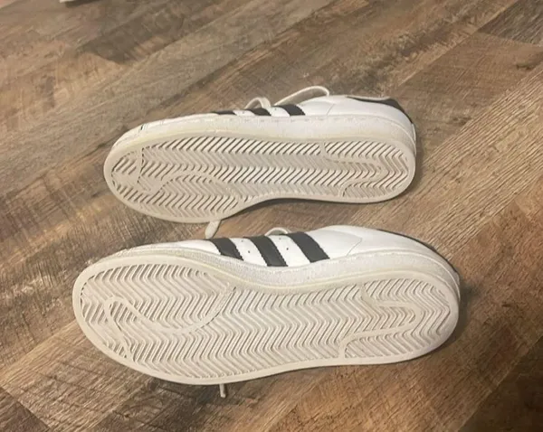 Adidas Ortholyte Superstar Shoes 5.5 - Image 3