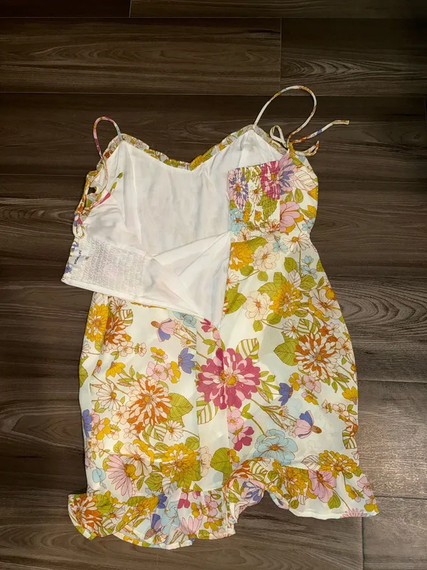 Dress Size M - Image 2