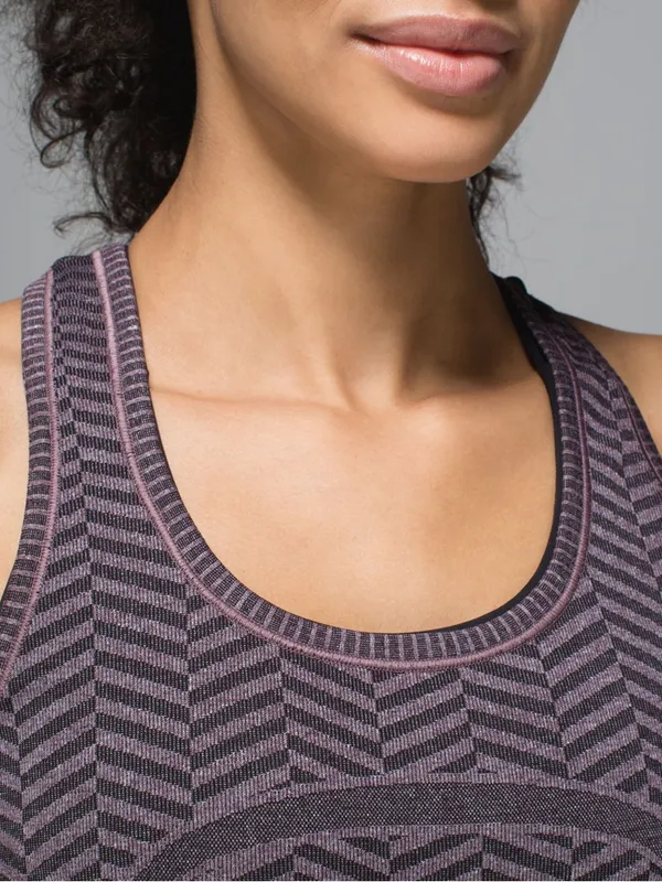 #18 Lululemon Run: Swiftly Tech Racerback Heathered Black Cherry Size 4 - Image 5