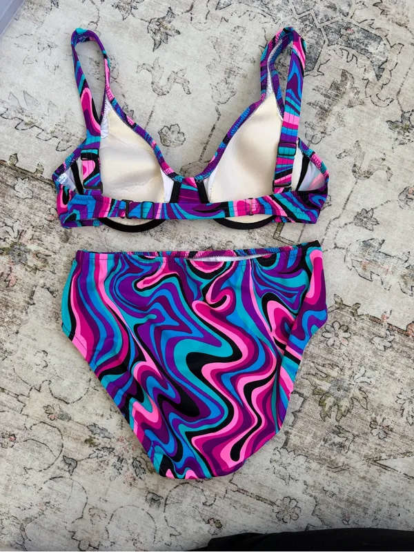 90s Venus Bikini psychedelic print - Image 4