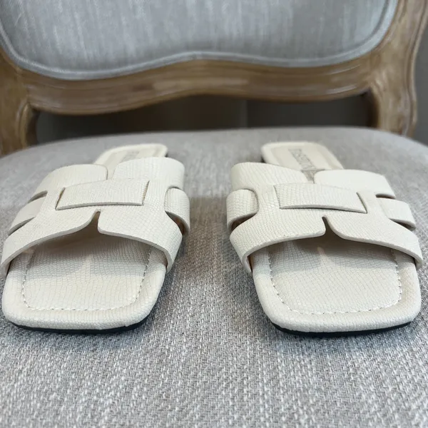 Faux Snakeskin Pattern Sandals Slip On Flats Ivory Women’s Size EU 37 6.5 US - Image 3