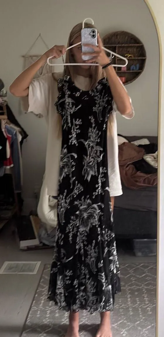 Thrifted Floral Dress Black Size M - Image 3