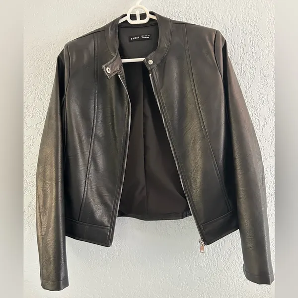 SheIn Sleek Black Vegan Leather Jacket - Image 2