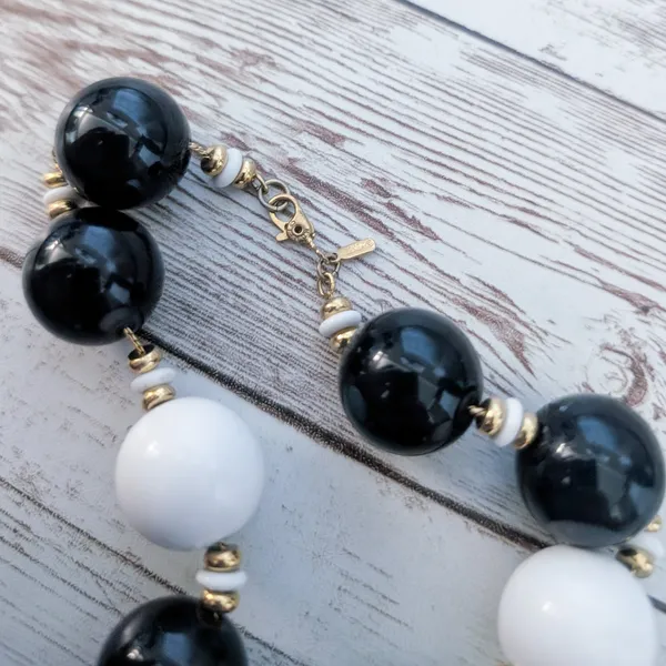 Vintage Monet Necklace Chunky Statement Black, White, Gold Tone - Image 7