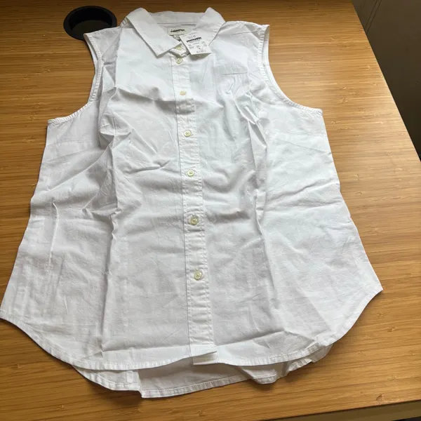 J. Crew White Sleeveless Button Front Cotton Poplin Shirt MP Signature Fit - Image 3
