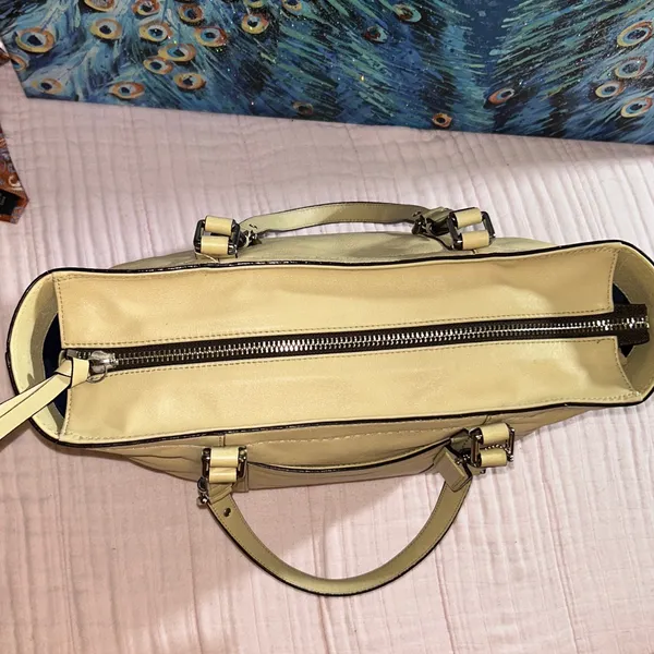 Vintage Coach Pale Yellow Beige Leather Double Handle Shoulder Bag - Image 11
