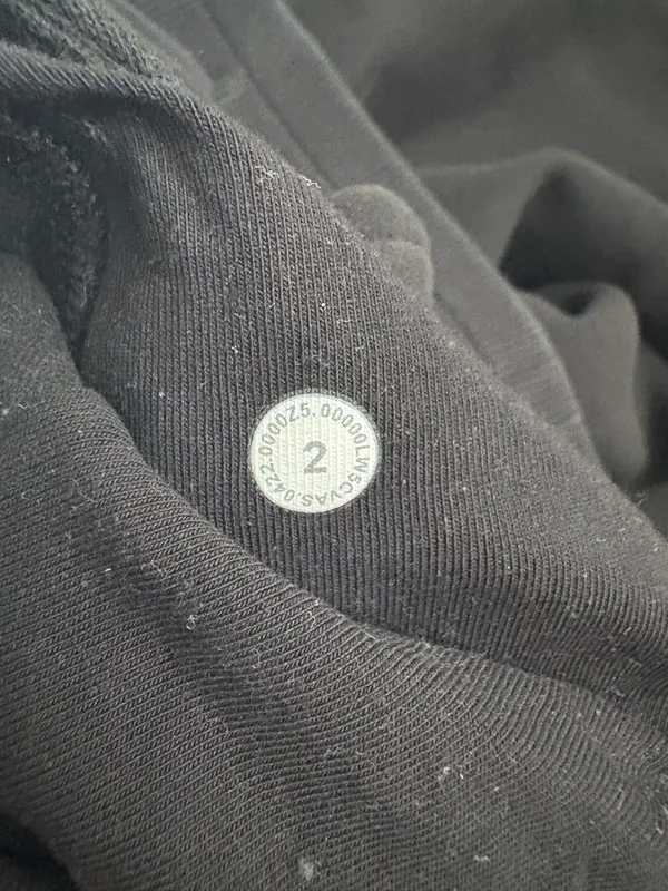 Lululemon Scuba High-Rise Jogger in Black Sz 2 - Image 9