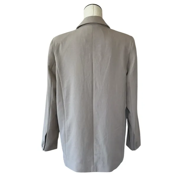 NWOT Abercrombie & Fitch Crepe Relaxed Single Breasted Blazer Jacket - Image 4