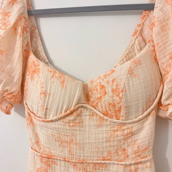 Olivaceous Dress in Orange floral pattern - Image 2