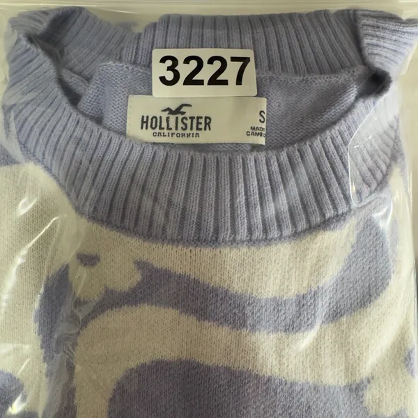 3227 | Hollister Psychedelic Floral Swirl Cropped Sweater Lavender Women S - Image 10