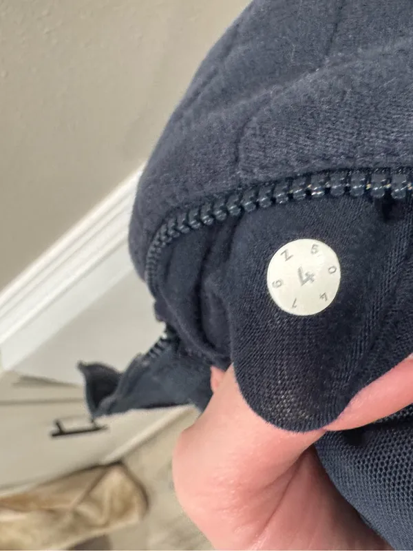 Lululemon Fleece Be True Crew InkWell Size 4 - Image 4