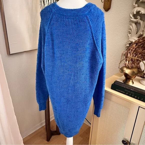 FREE PEOPLE NWT Blue‎ Cerulean Oversized Knit Sweater Size Small - Image 11