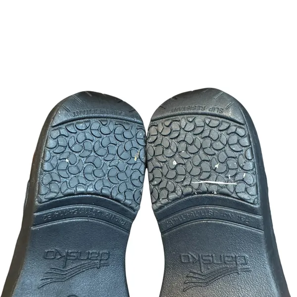 Dansko XP 2.0 Shoes Womens 6.5 Multicolor Patent Clogs Comfort Slip On Tie Dye - Image 10