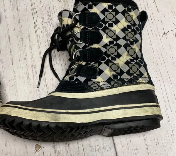 PAC Graphic Blue Waterproof Rubber Winter Boot Women's 5 - Image 9