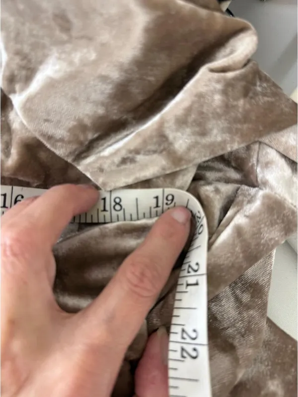 Beautiful RN Studio Dress Size 10 - Image 6