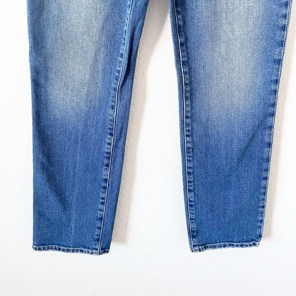 Frame Le High Straight High Rise Jeans in Hagen - Image 4