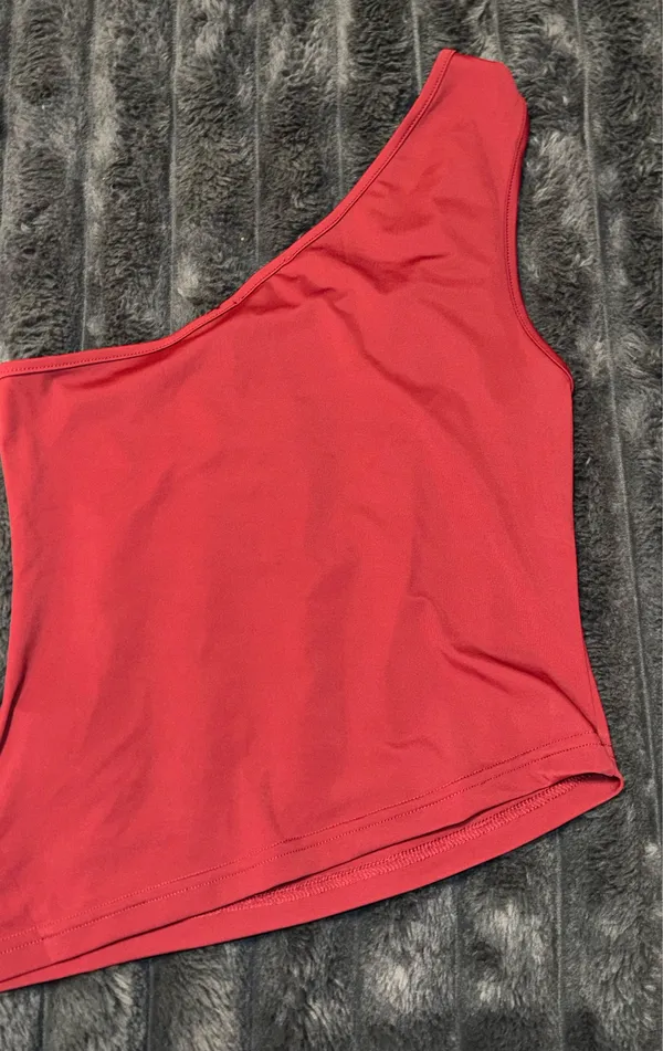 Edikted One-Shoulder Top  - Image 4