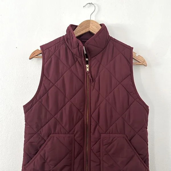 J.Crew Mercantile Quilted Vest EUC - Image 2