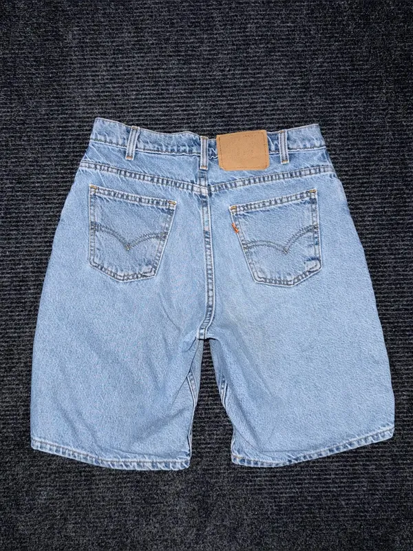 Vintage 90s Levi’s 560 Loose Fit Orange Tab Relaxed Denim Shorts Sz 28 Jorts - Image 2