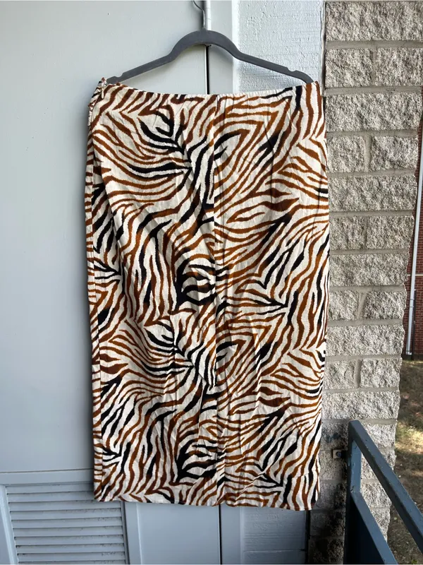 House of Harlow 1960 Zebra-Print Wrap Midi Skirt in Brown, Black, Cream - Image 4