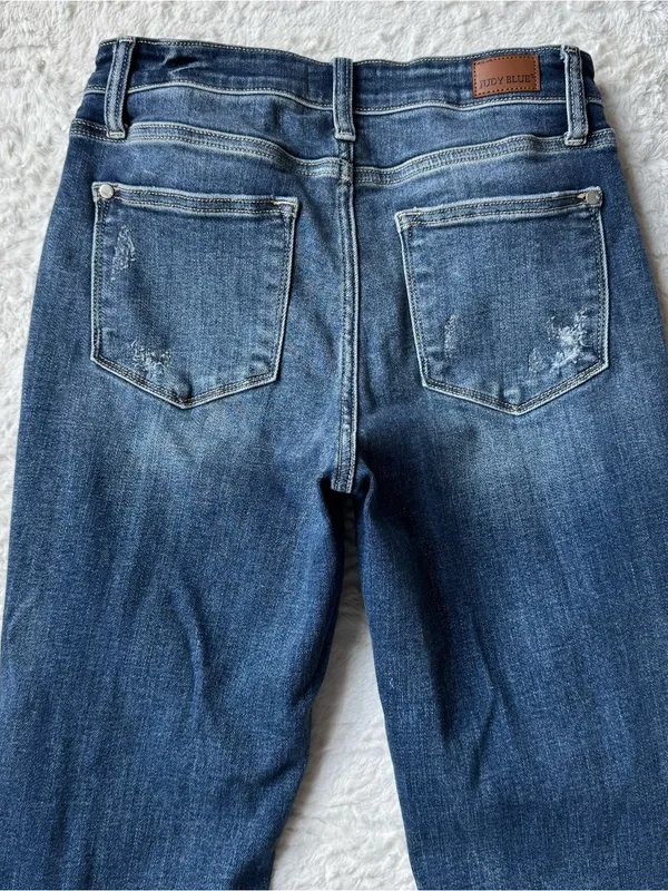 Judy Blue 5/27 Mid Rise Cuffed Destroyed Boyfriend Fit Jeans Distressed Denim - Image 9