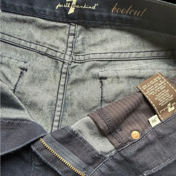 vintage 7 for all mankind low rise boot cut dark jeans 30 waist 28 inseam - Image 4