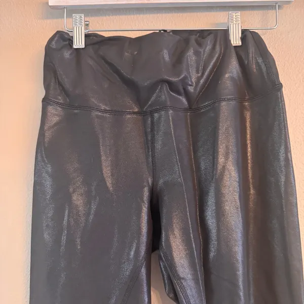 LULULEMON Wunder Train High-Rise‎ Tight 25" - Image 3