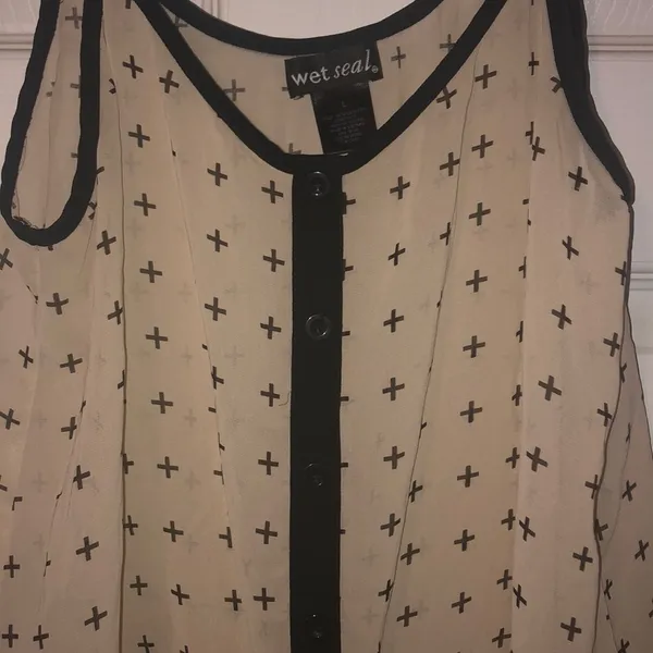 Wet Seal Black and creme cross tank top - Image 2