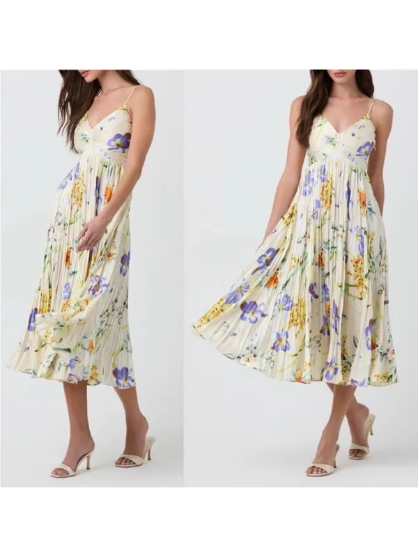 ASTR The Label Maeve Midi Dress in Multi Floral S - Image 5