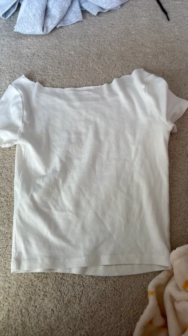 Hollister Raw Hem Shell shirt - Image 2