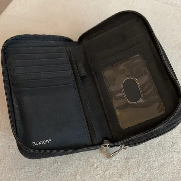 Buxton Black Leather Zip - Image 3