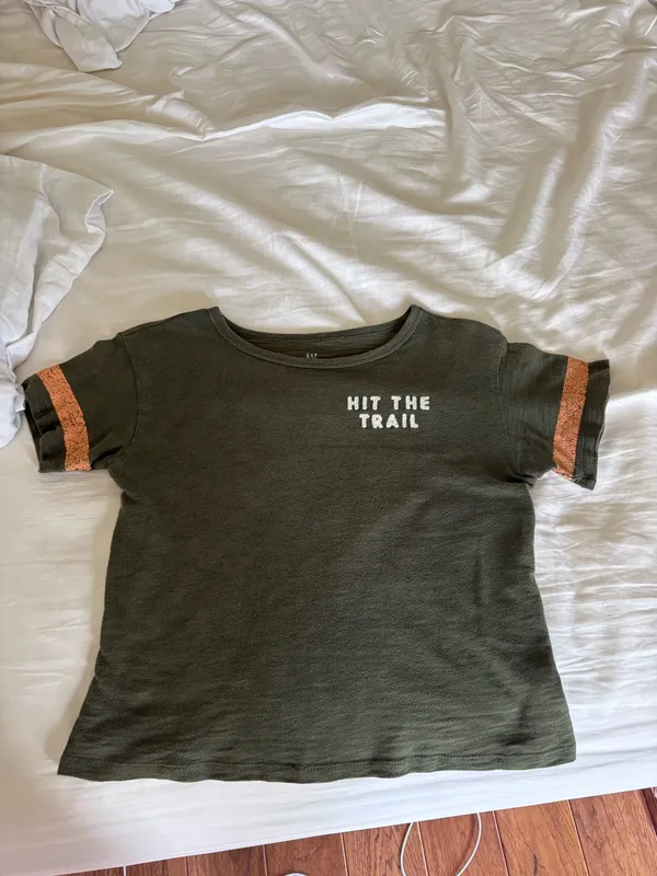 Gap shirt - Image 2