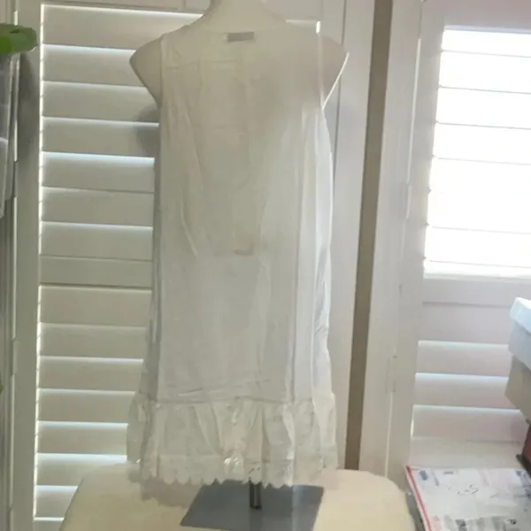 Miss Look - Image 5