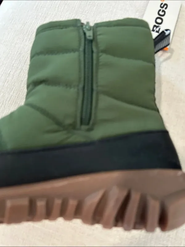 BOGS Cedar Quilt Waterproof boots, Cargo Green, Size 7, NWT no box - Image 11