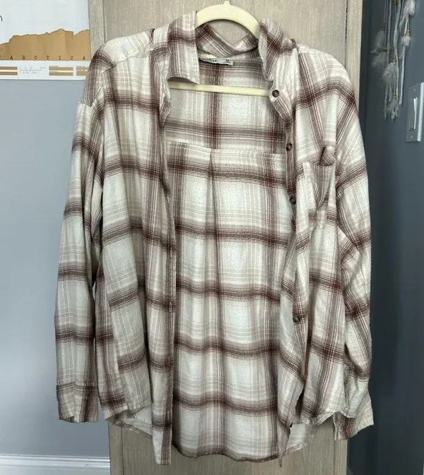 Plaid Button-Up Shirt - Image 3
