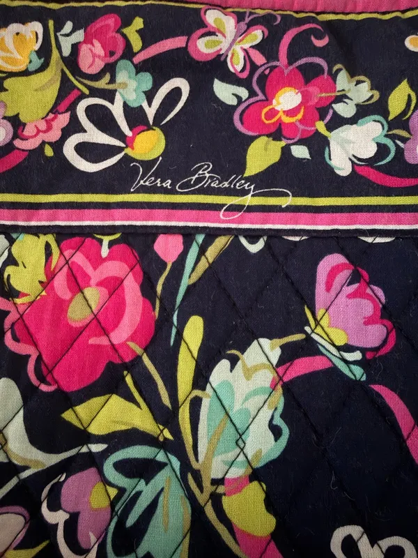 Vera Bradley Tote Quilted - Image 3