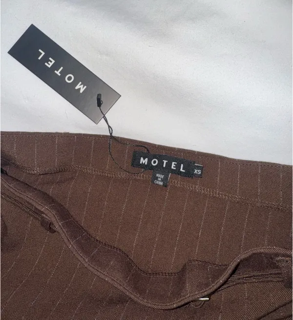Motel brown pinstripe mini skirt with belt - Image 6