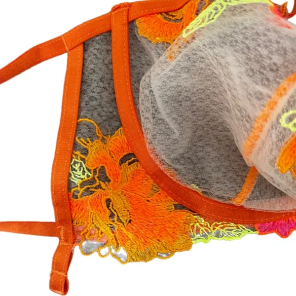 Lacy floral appliqué bra - Image 4