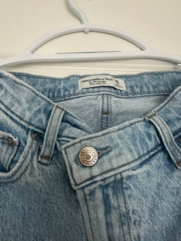 90s Straight Jeans - Image 5